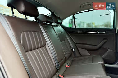 Лифтбек Skoda Superb 2016 в 