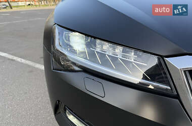 Лифтбек Skoda Superb 2020 в 