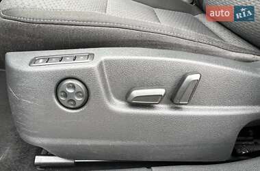 Лифтбек Skoda Superb 2013 в 