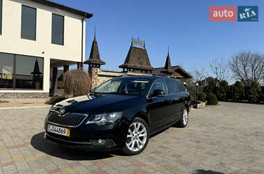 Универсал Skoda Superb 2014 в 