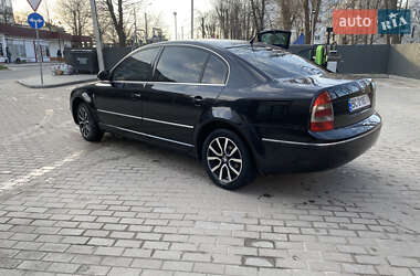 Лифтбек Skoda Superb 2007 в 