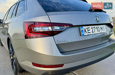 Универсал Skoda Superb 2018 в 