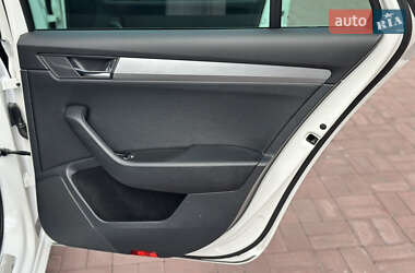 Универсал Skoda Superb 2018 в 