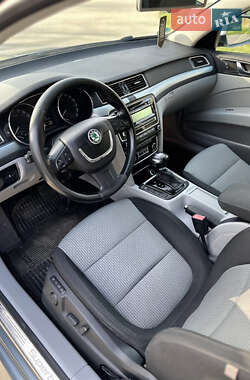 Лифтбек Skoda Superb 2008 в 