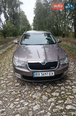 Skoda Superb 2012 Skoda Superb 2012