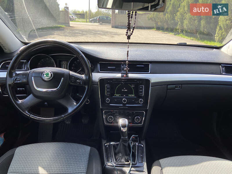 Универсал Skoda Superb 2009 в Добромиле фото 16 Универсал Skoda Superb 2009 в Добромиле