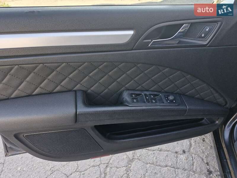 Ліфтбек Skoda Superb 2010 в Миколаєві