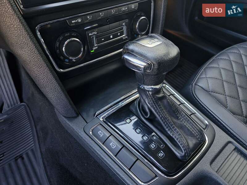 Ліфтбек Skoda Superb 2010 в Миколаєві