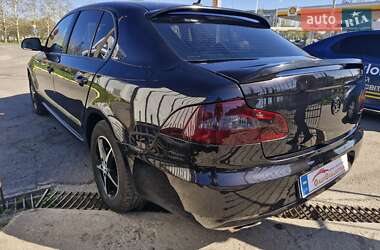 Лифтбек Skoda Superb 2010 в 