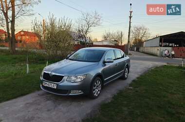 Skoda Superb 2011 Skoda Superb 2011