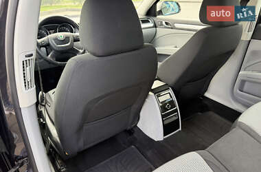 Универсал Skoda Superb 2011 в 