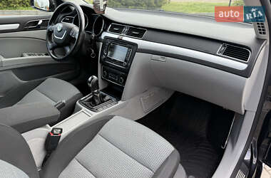 Универсал Skoda Superb 2011 в 