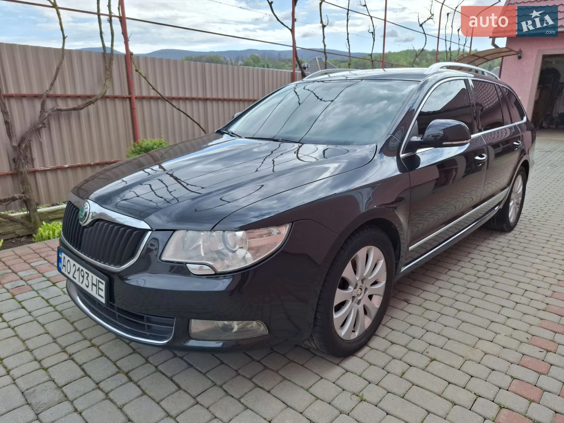 2010 Skoda Superb - мініатюра 5