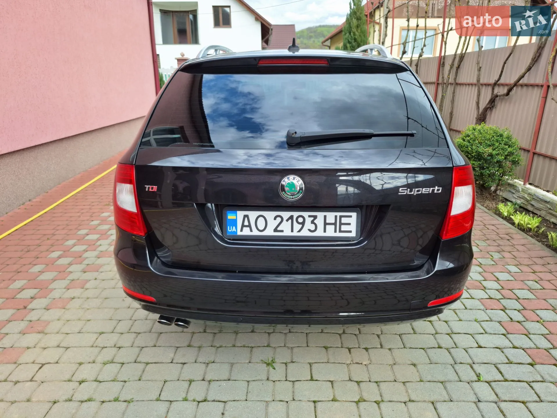 2010 Skoda Superb - мініатюра 8