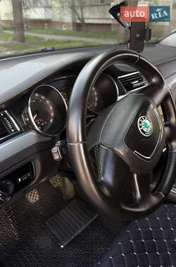 Лифтбек Skoda Superb 2010 в 