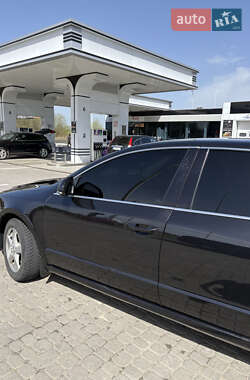 Лифтбек Skoda Superb 2010 в 