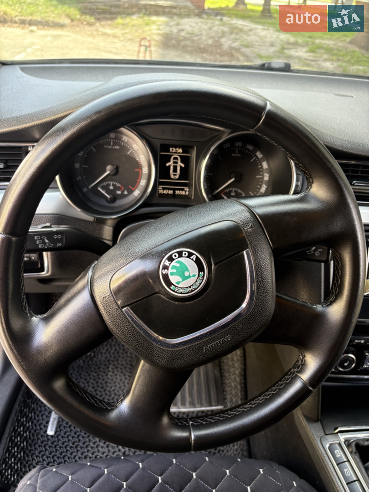 2010 Skoda Superb - мініатюра 20
