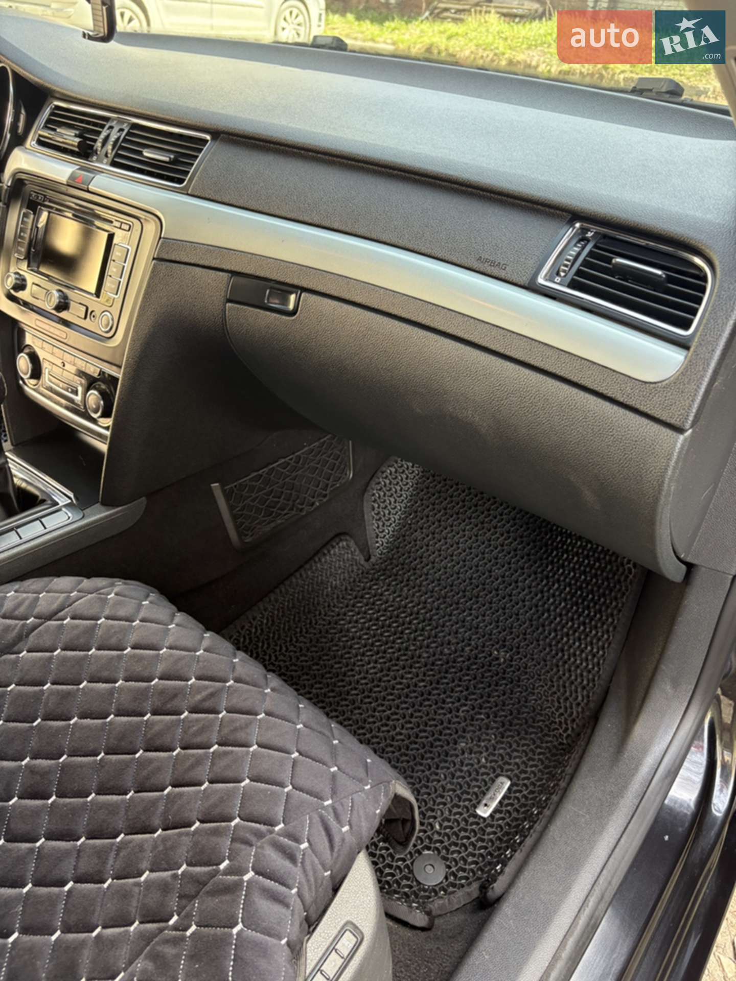 2010 Skoda Superb - мініатюра 21