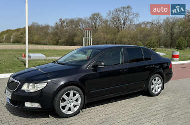 Skoda Superb 2012