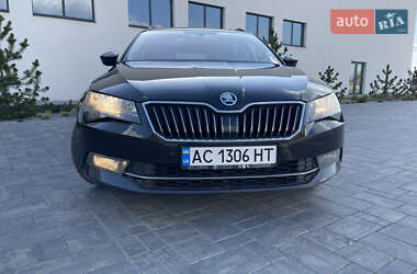 Универсал Skoda Superb 2017 в 