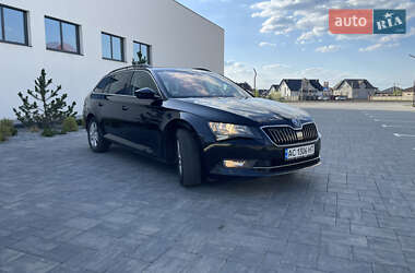 Универсал Skoda Superb 2017 в 