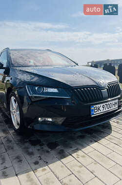 Универсал Skoda Superb 2018 в 
