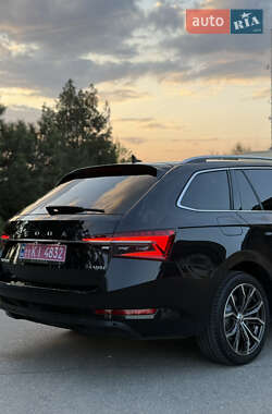 Універсал Skoda Superb 2020 в 