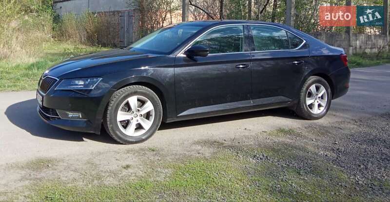 Skoda Superb 2015