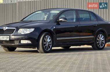 Skoda Superb 2011 Skoda Superb 2011
