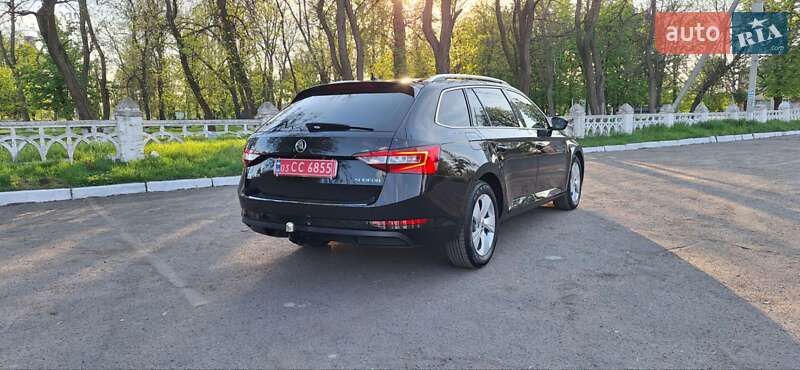 Універсал Skoda Superb 2016 в Новоархангельську