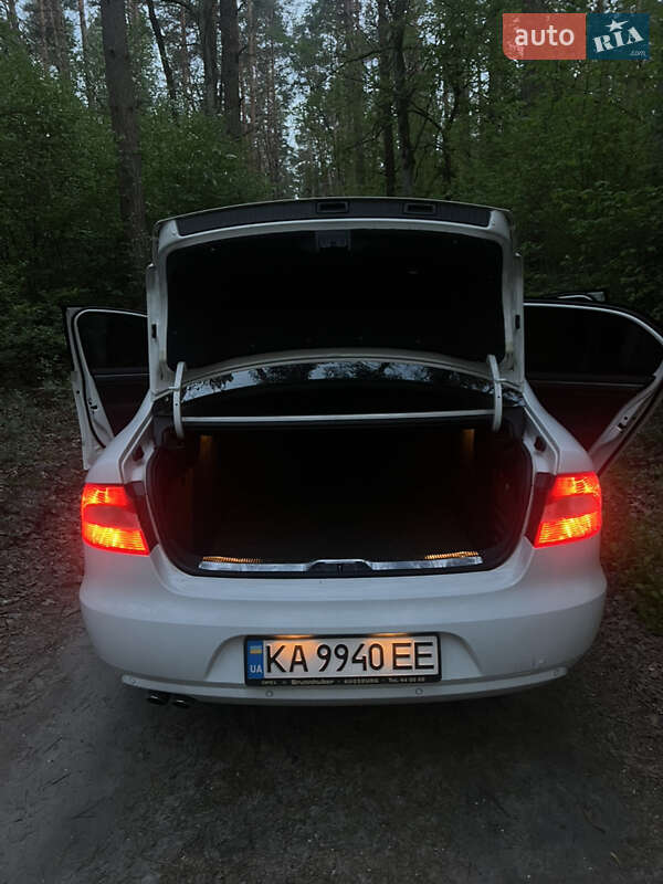 Ліфтбек Skoda Superb 2010 в Києві