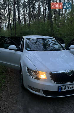 Лифтбек Skoda Superb 2010 в 