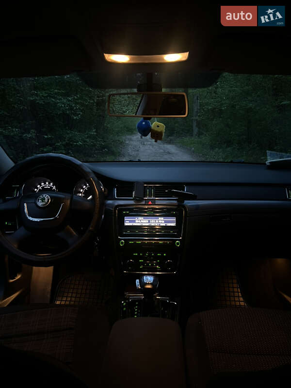 Ліфтбек Skoda Superb 2010 в Києві