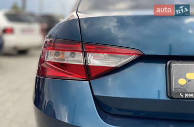 Лифтбек Skoda Superb 2018 в 