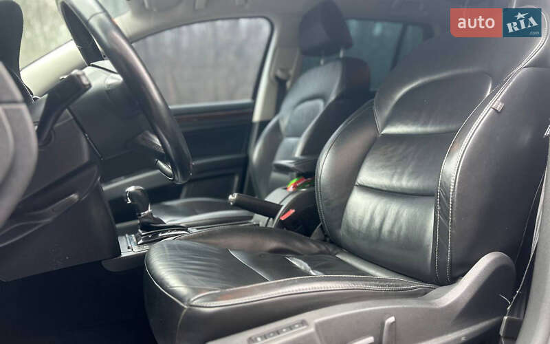 Универсал Skoda Superb 2013 в Черновцах