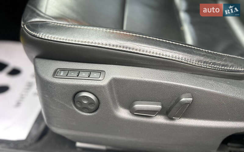 Универсал Skoda Superb 2013 в Черновцах