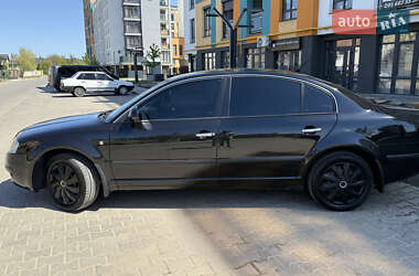 Лифтбек Skoda Superb 2008 в 