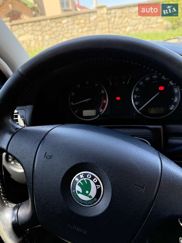 Лифтбек Skoda Superb 2008 в Ивано-Франковске