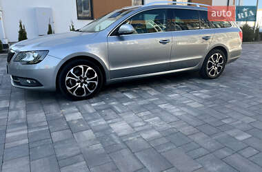 Универсал Skoda Superb 2014 в 