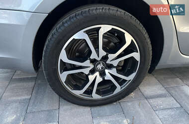 Универсал Skoda Superb 2014 в 