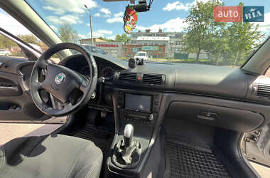Лифтбек Skoda Superb 2005 в 