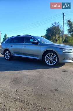 Skoda Superb 2015