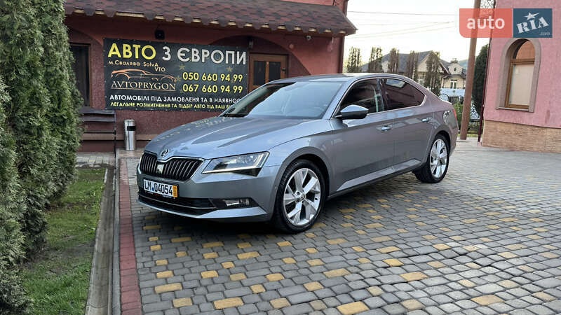 Лифтбек Skoda Superb 2019 в Сваляве