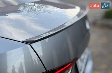 Лифтбек Skoda Superb 2019 в 