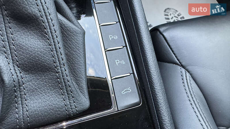 Лифтбек Skoda Superb 2019 в Сваляве