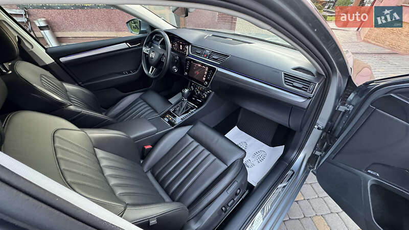 Лифтбек Skoda Superb 2019 в Сваляве