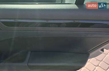 Универсал Skoda Superb 2012 в 