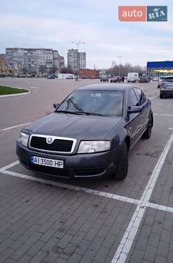 Лифтбек Skoda Superb 2004 в 