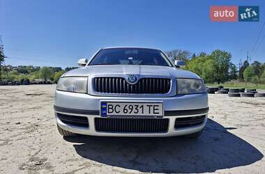 Лифтбек Skoda Superb 2008 в 