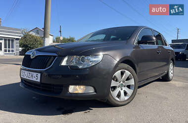 Лифтбек Skoda Superb 2010 в 